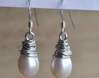 pearl earings.dangle pearl earrings,AAA white pearl earring,1.1'' freshwater pearl earrings,sterling silver earrings