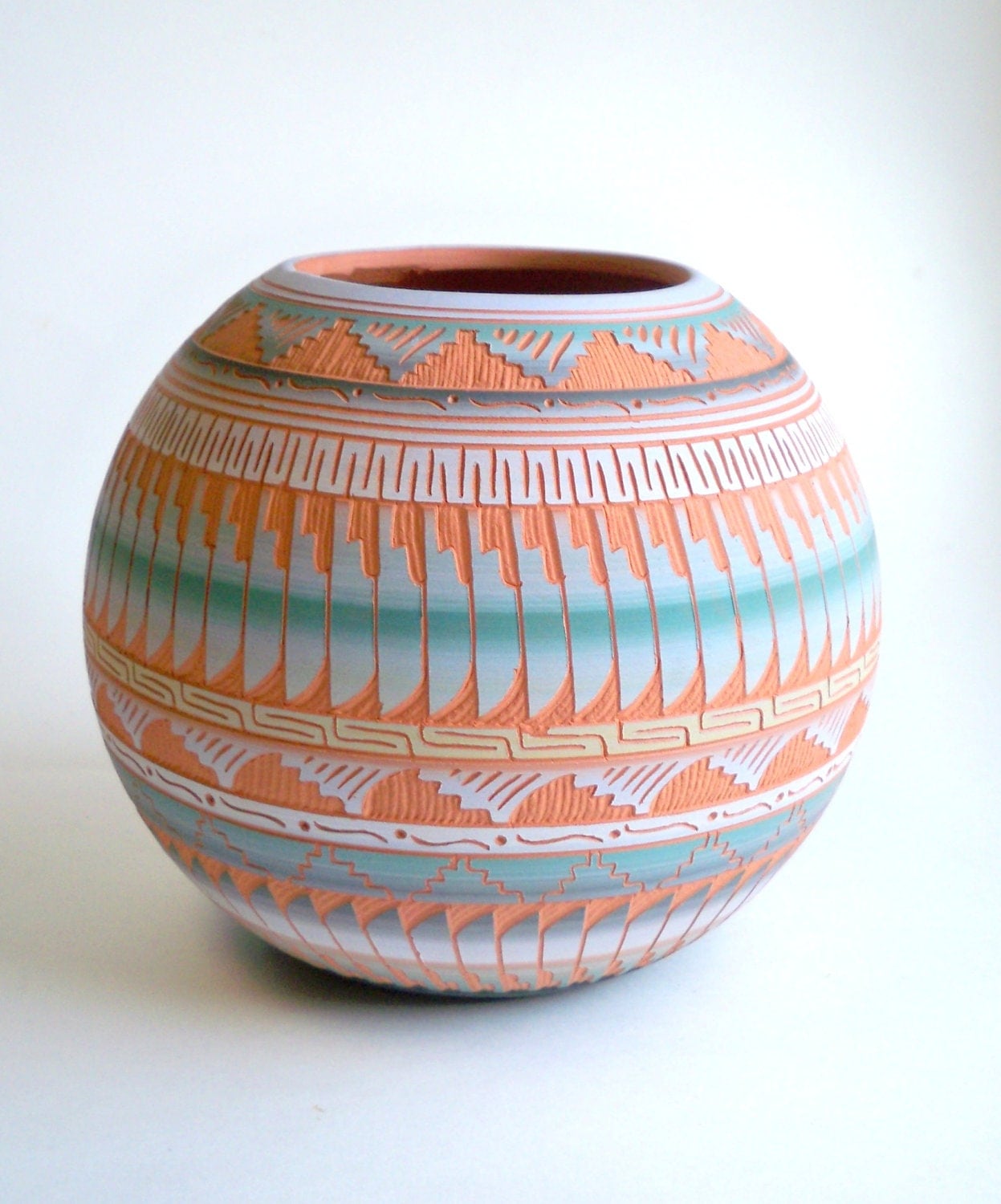 Navajo Pottery Vase Hilda Whitegoat Native American Etched