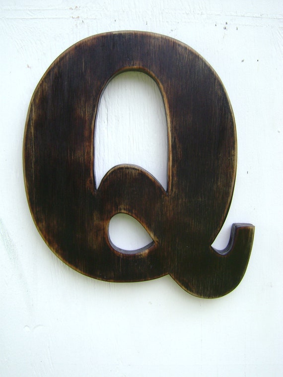 Items similar to Wooden letter "Q" rustic shabby chic