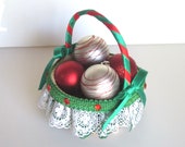 Items similar to Vintage Small Christmas Basket on Etsy