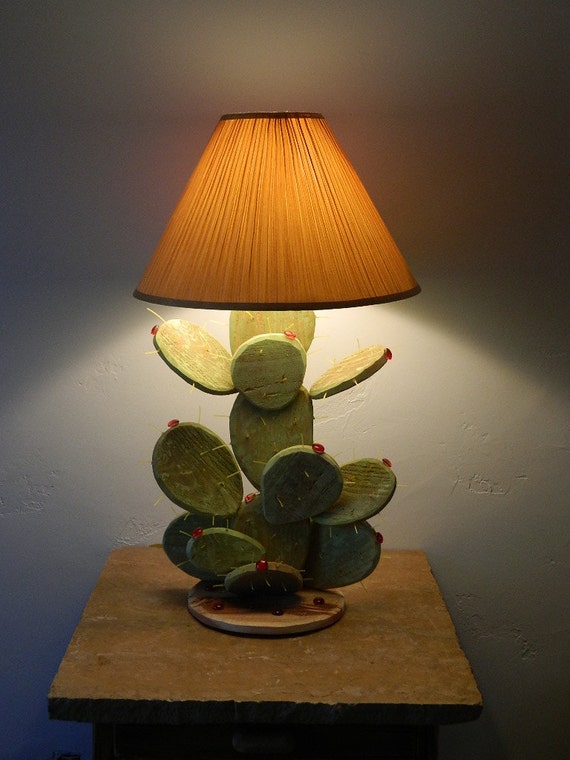 Prickly Pear Cactus Table Lamp