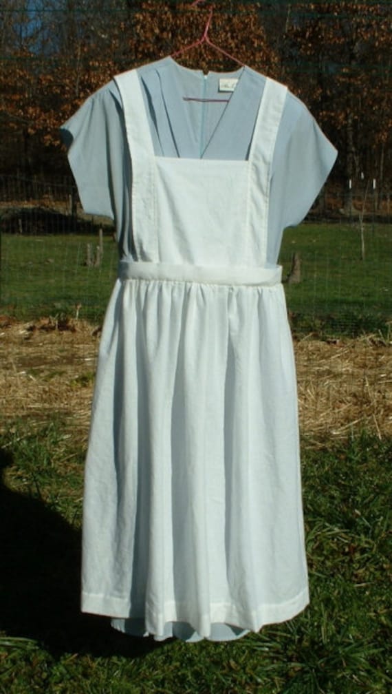 Full Amish style apron