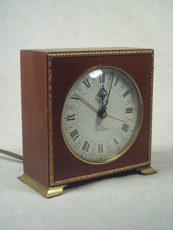 Vintage 1950's Electric Alarm / Mantel Clock by Seth