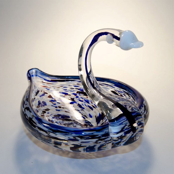 Items similar to Vintage Murano Style Hand Blown Art Glass Swan Candy ...