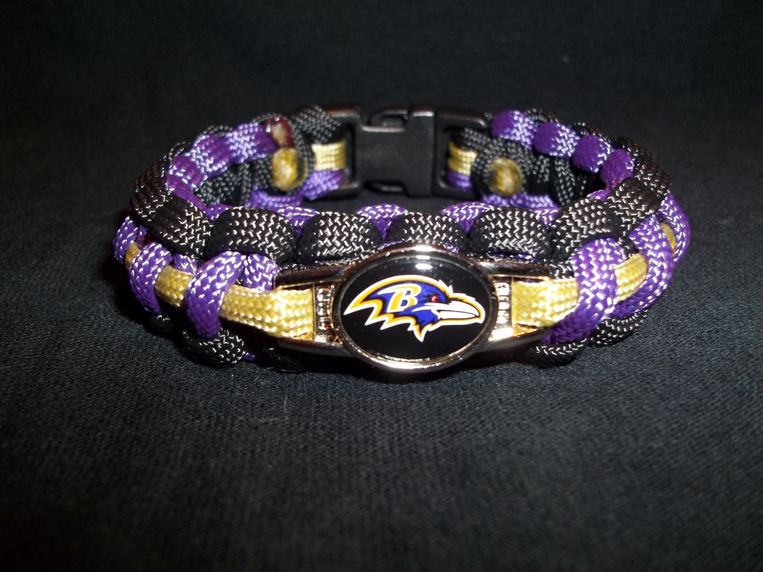 Items similar to Baltimore Ravens Paracord Bracelet on Etsy