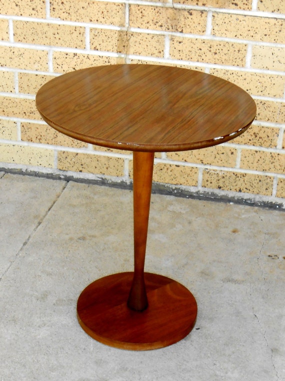 Mid Century Modern Wood Laminate Round Pedestal Table