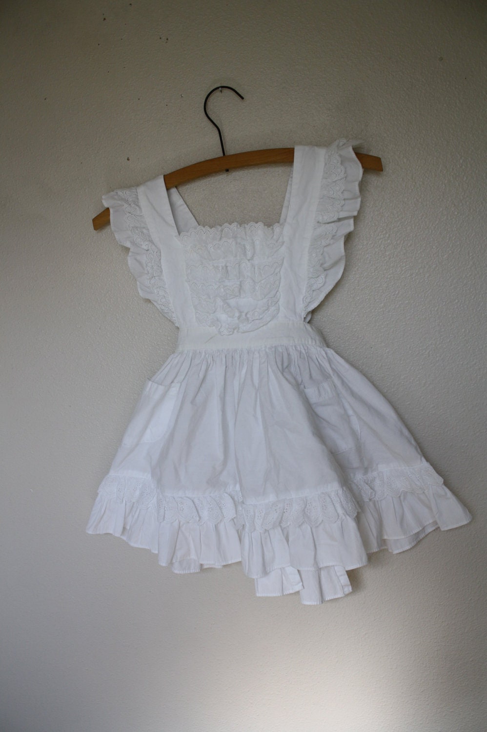 vintage 60's little girls white frilly pinafore SHIRLEY