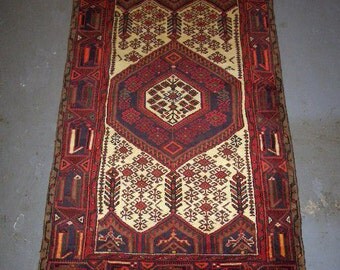 1980s Hand-Knotted Hamadan Persian Rug