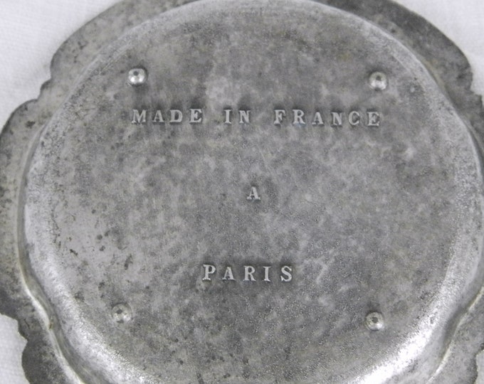 Vintage Metal Souvenir Trinket Dish / Ash Tray From Paris, Eiffel Tower, Sacré Coeur, Notre Dame,L'Opera, L'Arc de Triomph /Parisian Decor