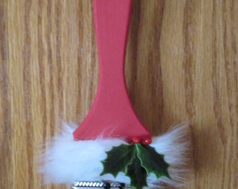 paint brush santa ornament