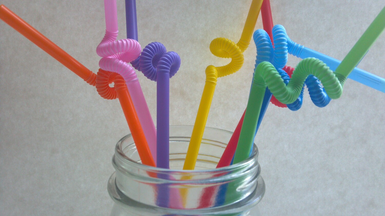 Rainbow Super Bendy straws make shapes knots 50 pcs perfect