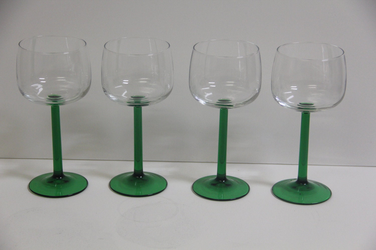 1970s Luminarc Large Alsace White Wine Glasses Green Stem