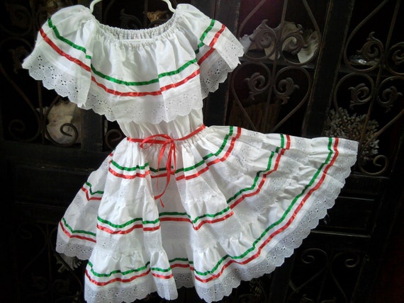 Mexican Folklorico/Fiesta/Authentic Hand-Sewn by TradewindsFolkArt