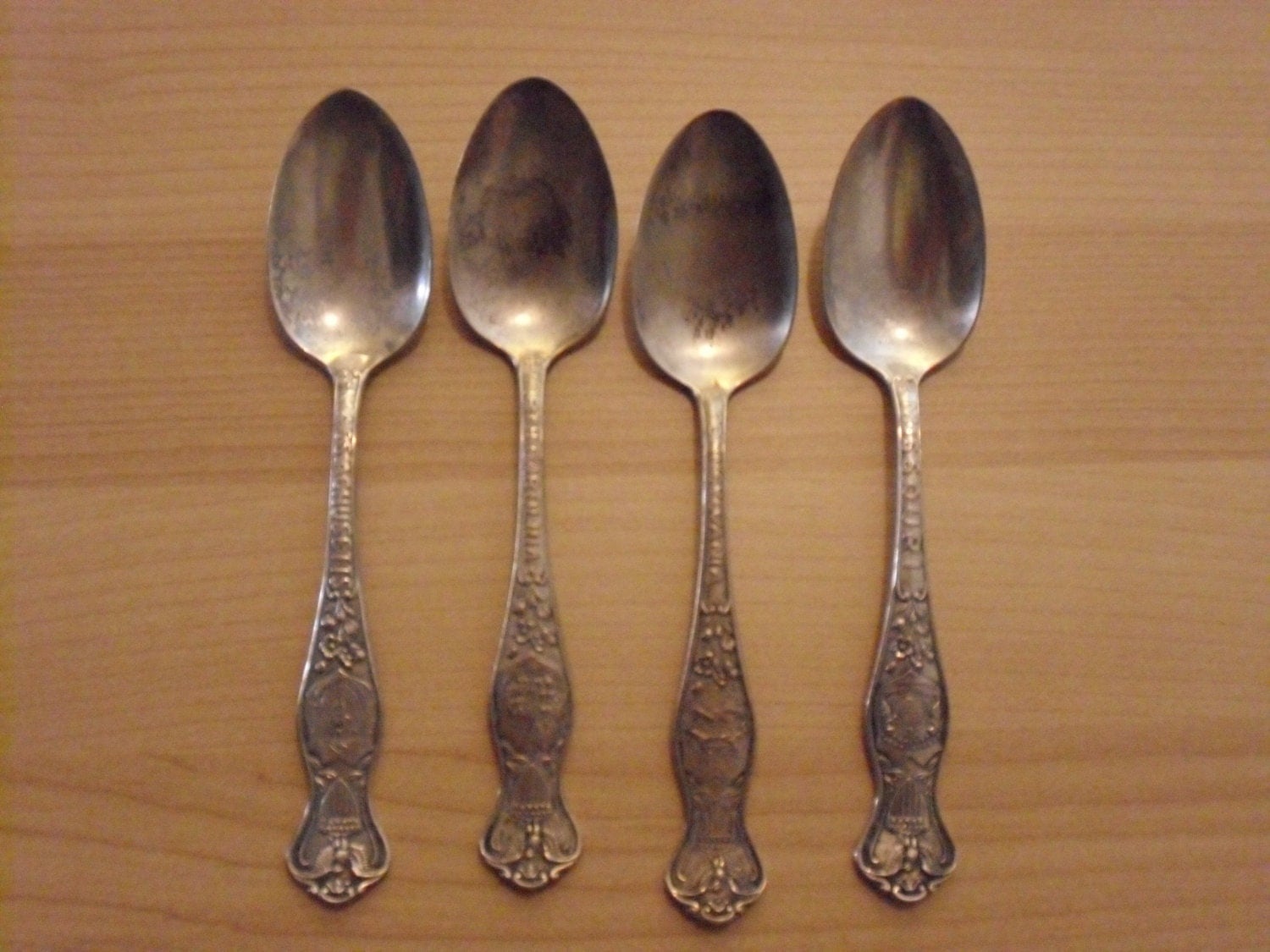 How Much Is A Community Silver Spoon Worth at Muriel Babin blog