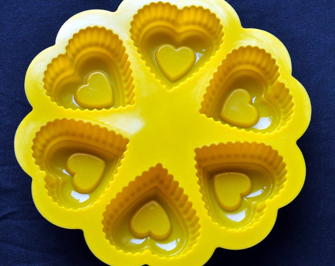 Silicone Soap Molds Cup Cake Chocolate Jelly Pudding Candle Mold Mould - 6 Heart