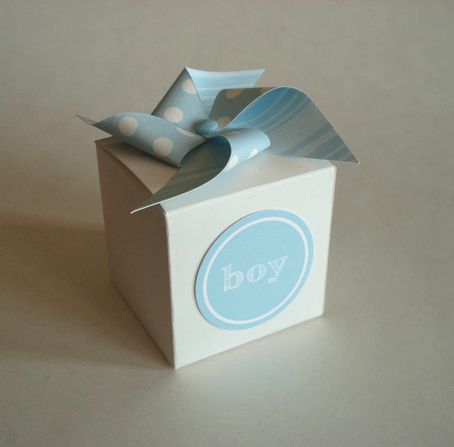 12 Baby Shower Favor Box with Pinwheel FREE SHIPPING for