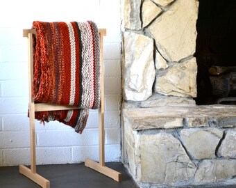 minimalist quilt rack