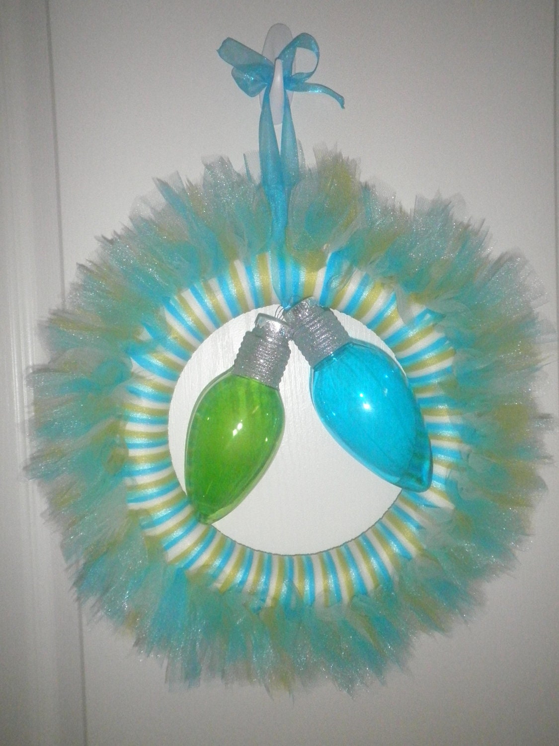 Lightbulb Christmas tutu wreath- Blue and Green