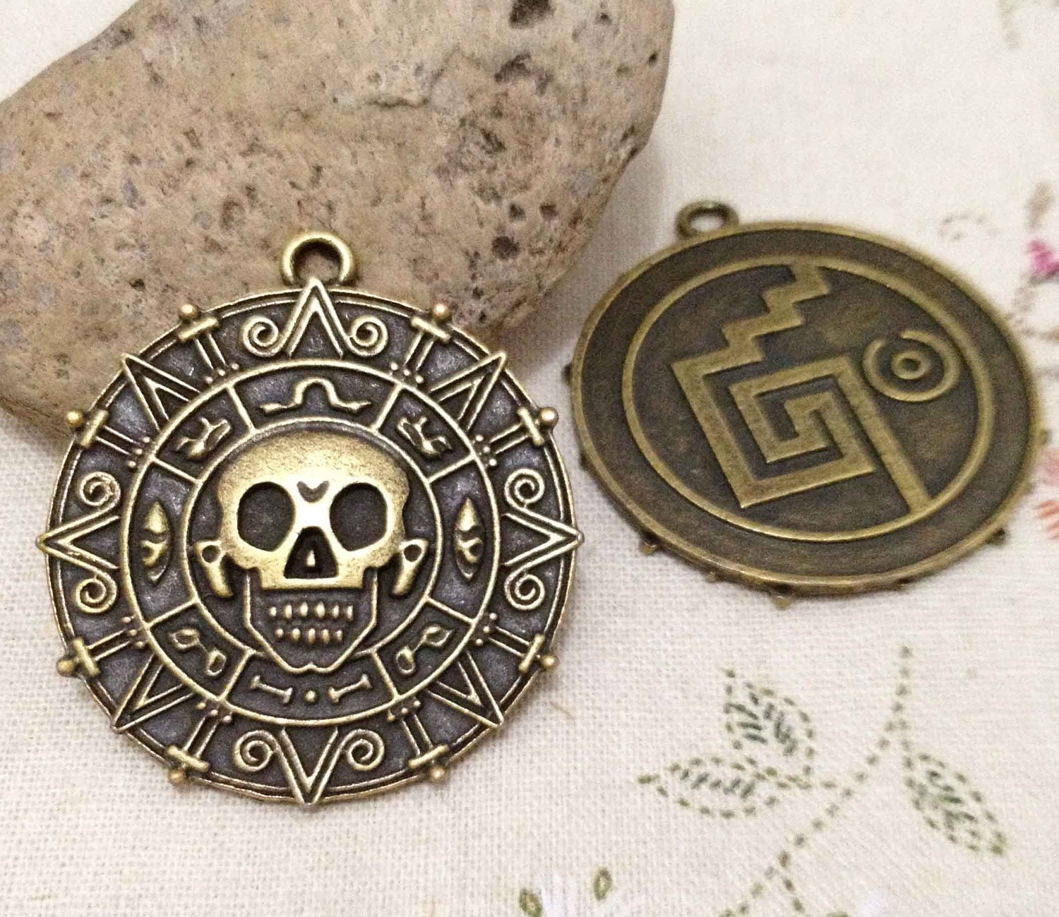 3pcs of Antique Bronze Round Skull Aztec Coin by suppliesWholesale