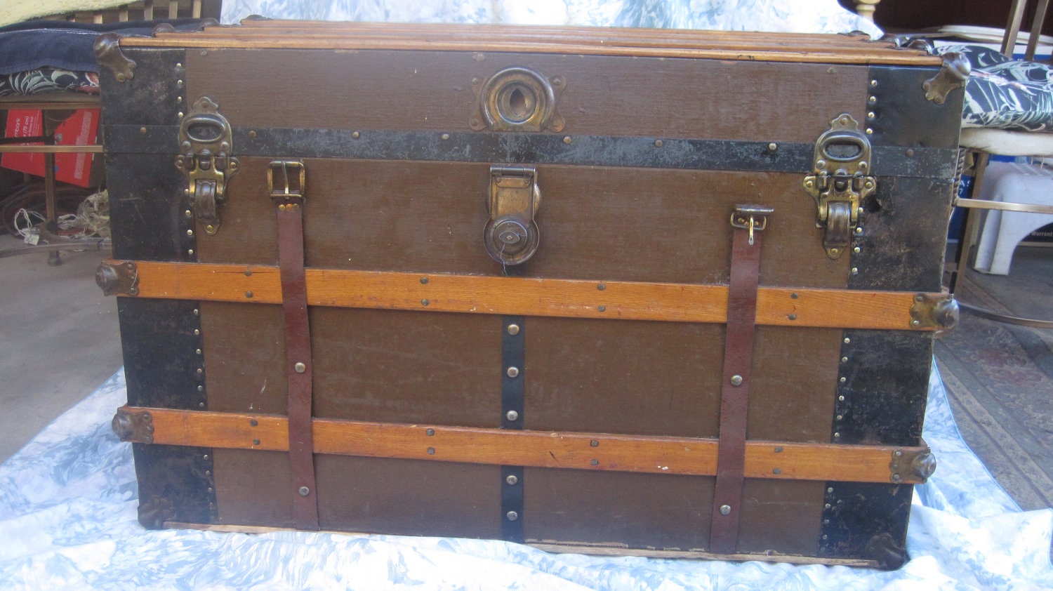 vintage old antique steamer trunk with great look on sale on