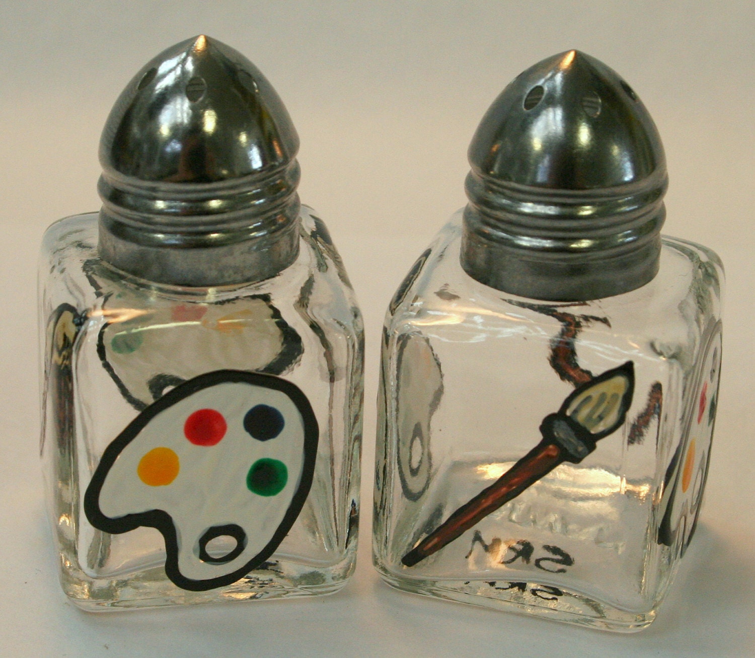 Salt & Pepper Handpainted Artist Paint Palette Mini Shakers