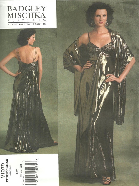 Gold lamé Badgley Mischka bias evening dress and stole - Vogue 1079