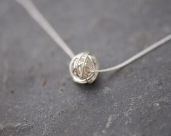 Sterling Silver Knot on Chain silver necklace ANTI TARNISH, everyday necklace, bridesmaid necklace, love necklace, love knot necklace, gift