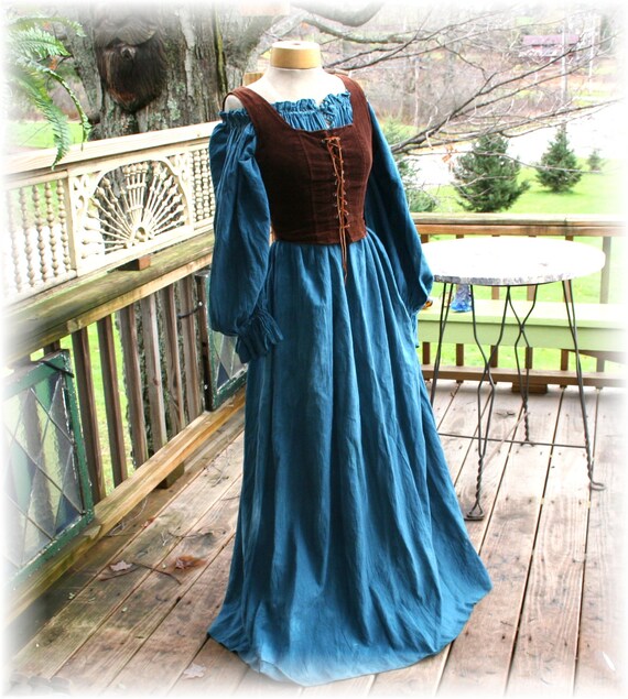 Vintage 80s Peasant Maiden Wench Renaissance Faire by Stevistuff