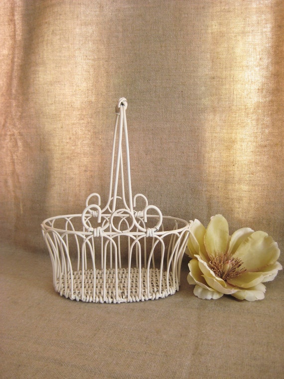 Flower Girl Basket in Heirloom White / Upcycled Painted Metal