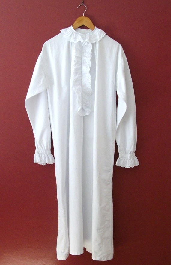 1880s/90s Restored Antique Victorian Nightgown by AntiqueHistorika