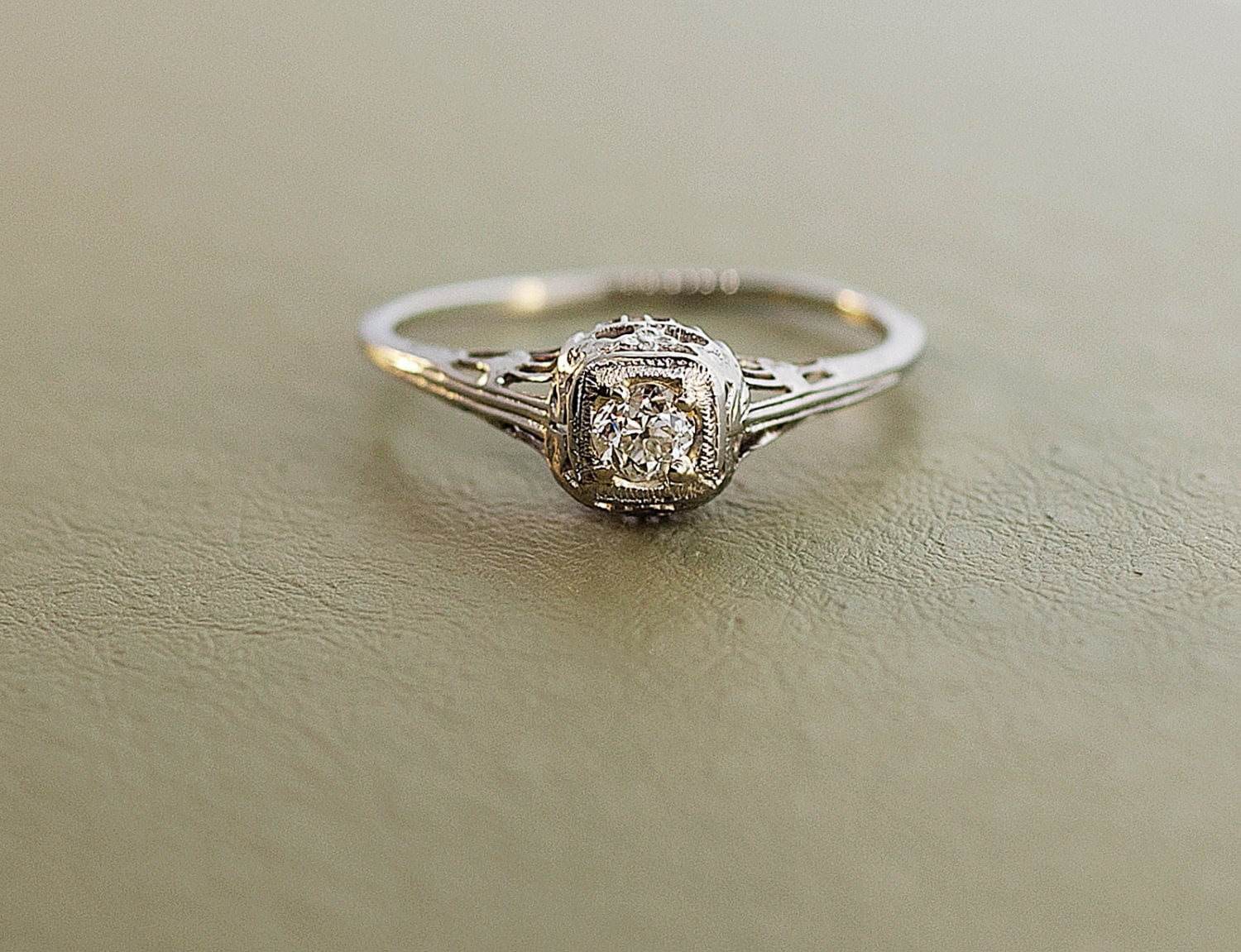 Antique 1920's 18k White Gold Diamond Filigree Engagement Ring ...