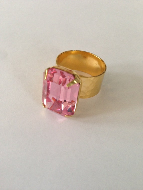 Swarovski pink crystal ring