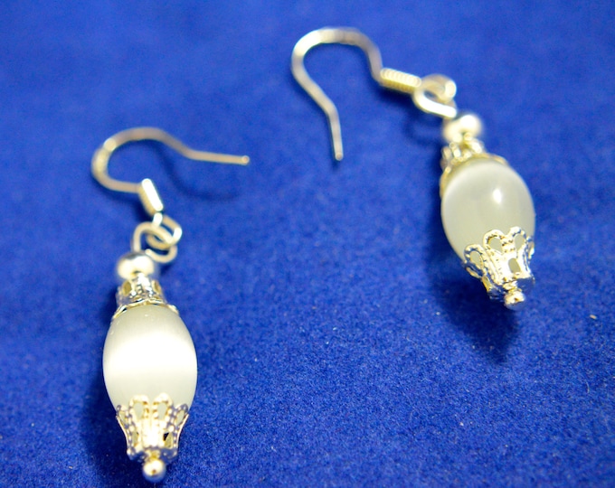 Mexican Opal Earrings , 1.5" long, Beautiful White and Silver E168