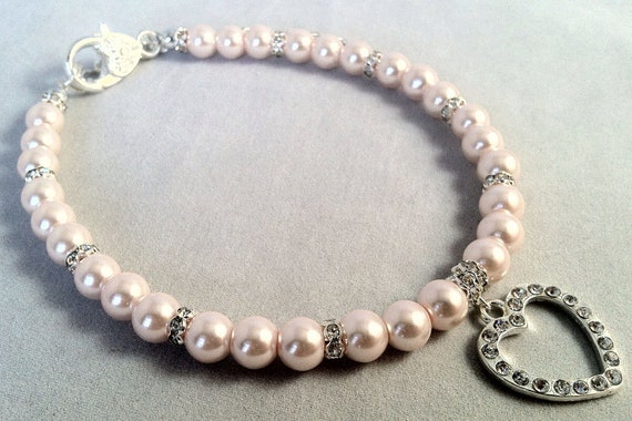 Items similar to Prissy Pink Heart Dog Collar, Cat Collar, Pink Pearls ...