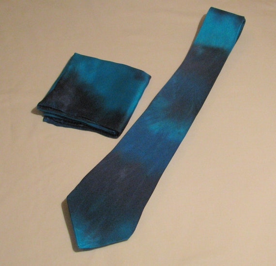 Tie Dyed Silk Necktie and Matching Pocket Square by inspiringcolor
