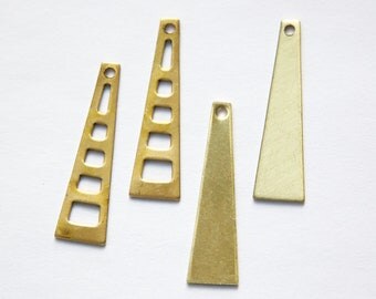 Raw Brass Stacking Triangle Pendant Findings SM (6) mtl127C
