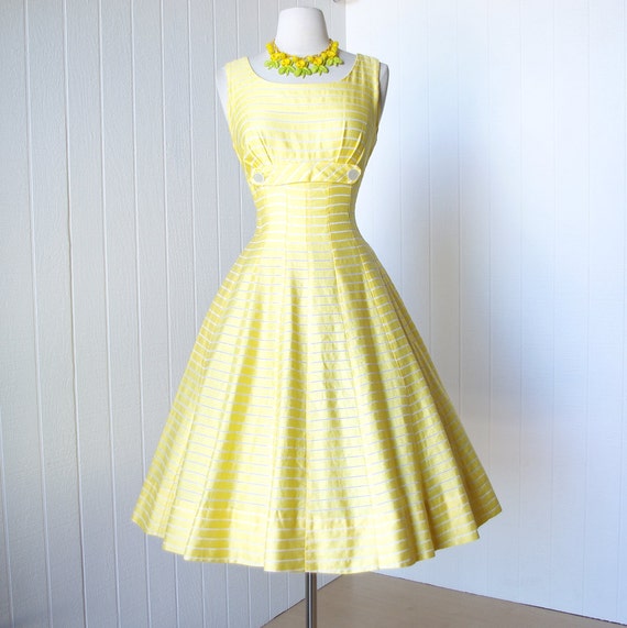 vintage 1950's dress ...pretty SUNSHINE peek-a-boo by traven7