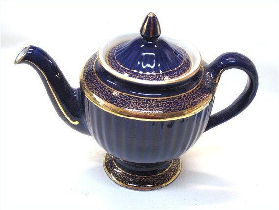 Download 1940's Hall China Los Angeles Cobalt Teapot with Gold