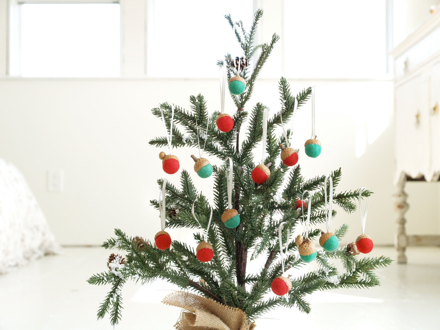 Mini Christmas Tree & Garland Felt Ball Garland by Fairyfolk