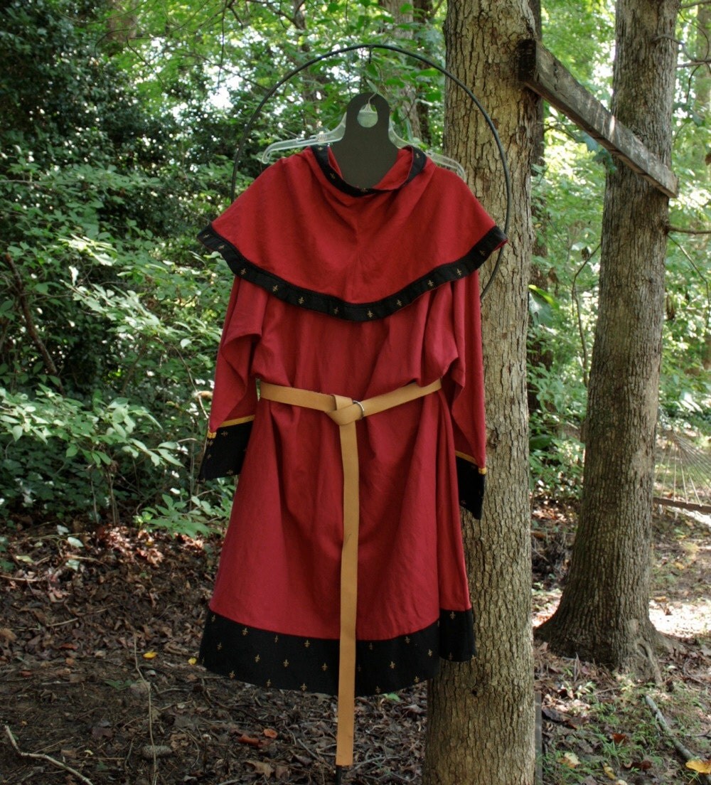 Men's Medieval Tunic in Bright red Linen black gold