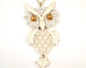 Vintage 1970s White Articulated Owl Necklace