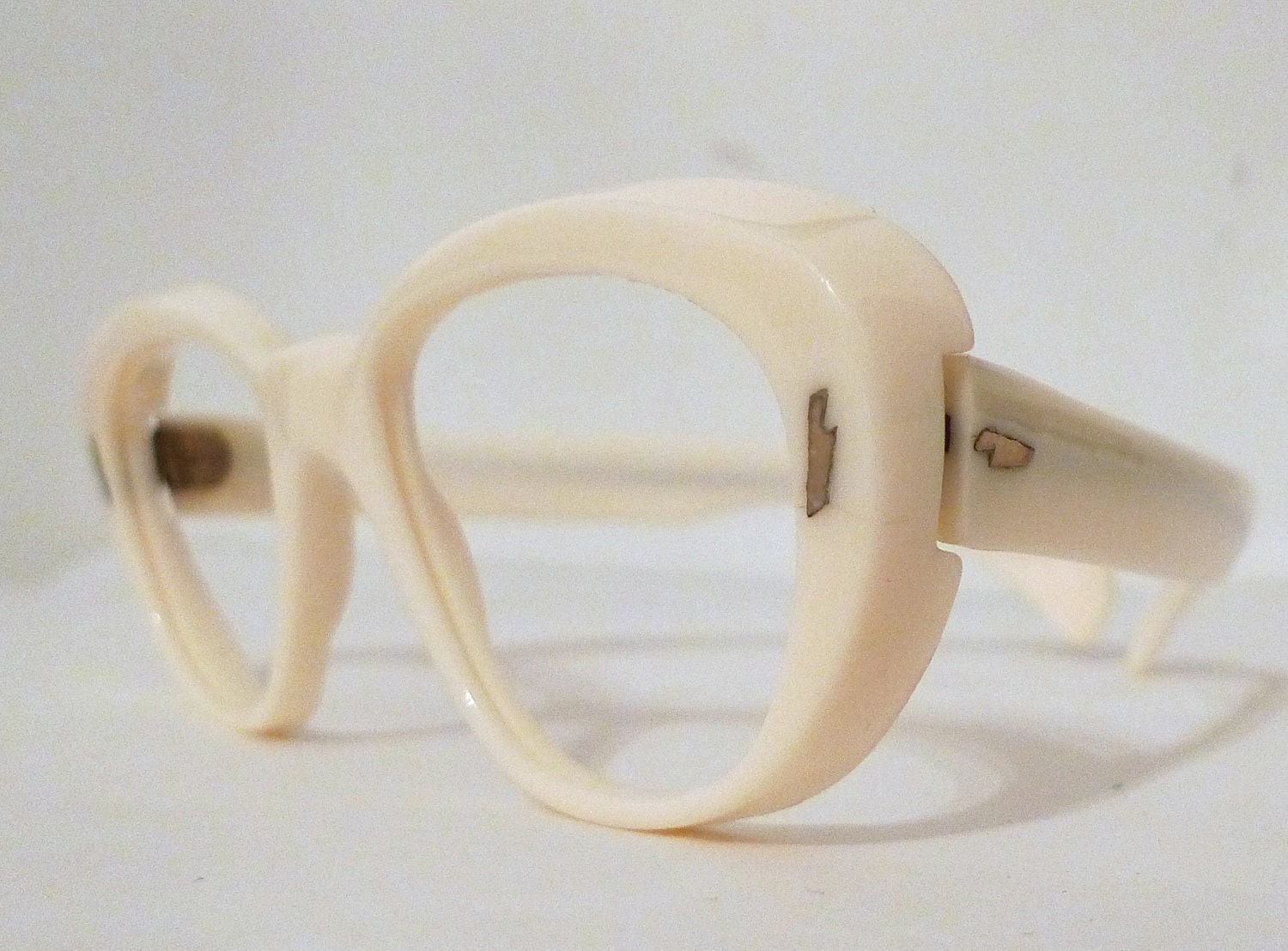 Big Wild White Eyeglasses Frames Sunglasses Italy/ Men/