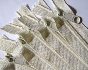 SALE - Five vanilla 12 inch YKK Hand bag zippers with extra long pull - YKK vanilla color 121