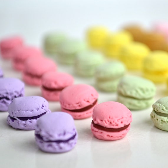 1 6 scale Miniature French Macarons for Blythe or Barbie Play
