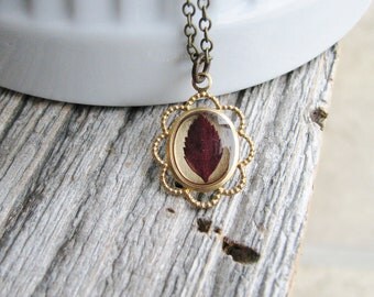 Real Leaf Necklace Crimson Red Spirea Leaf Botanical Bridal Jewelry Preserved Plant Nature Inspired Gardener Gift