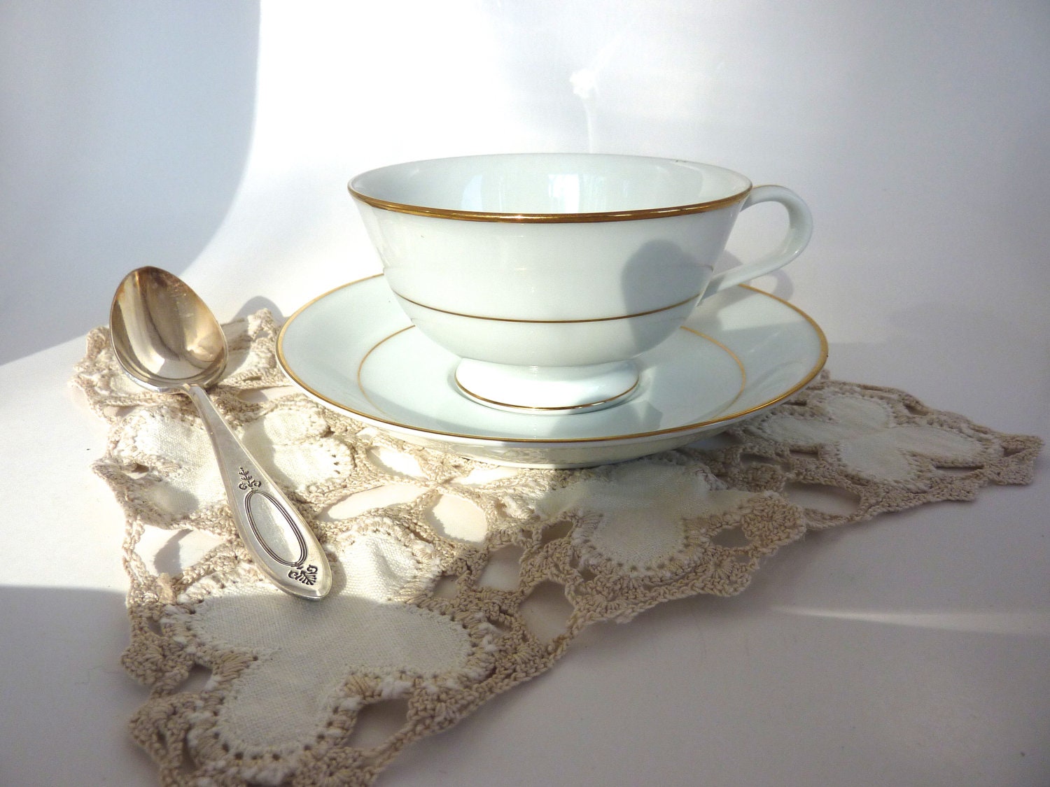 5 Noritake Cup Sets White Porcelain Gold Trim Tea Coffee