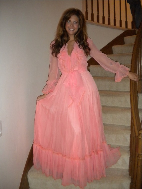 Vintage 70s Prom Maxi Gown / Boho Peach Princess Dress