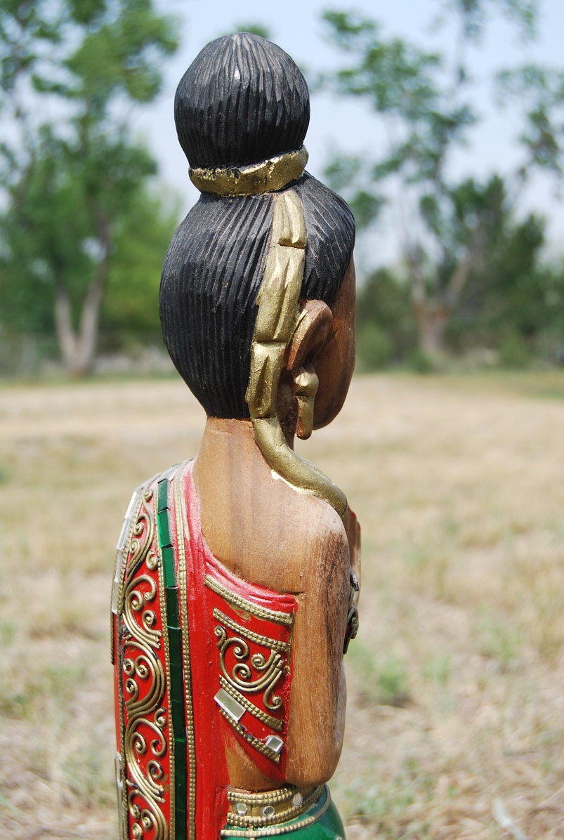 Wood Carving Statue Thai Woman Lady Figure Asian Wai Greeting