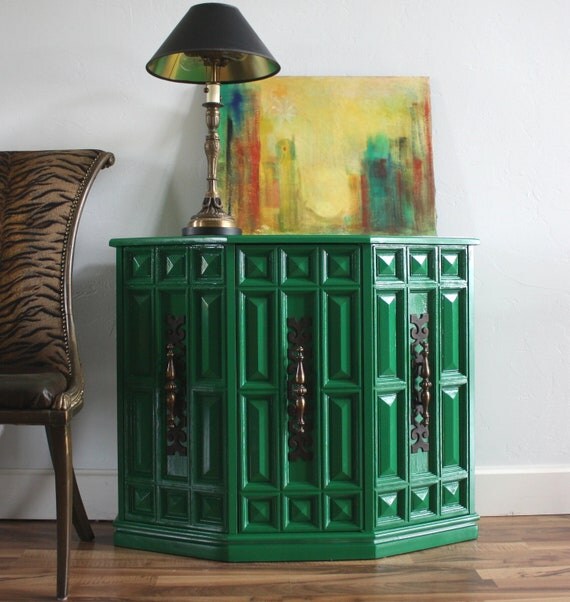Vintage Emerald Green Buffet / Cabinet / Petite Dresser