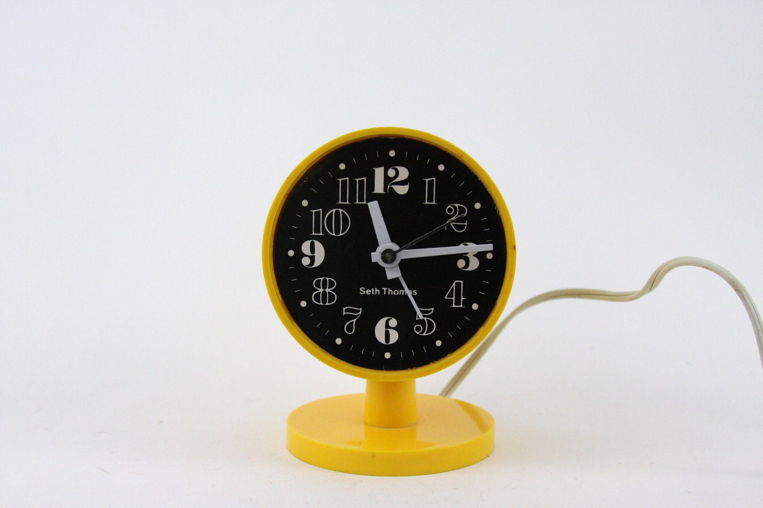 Groovy Yellow Clock. Seth Thomas 1970's Clock by on Etsy